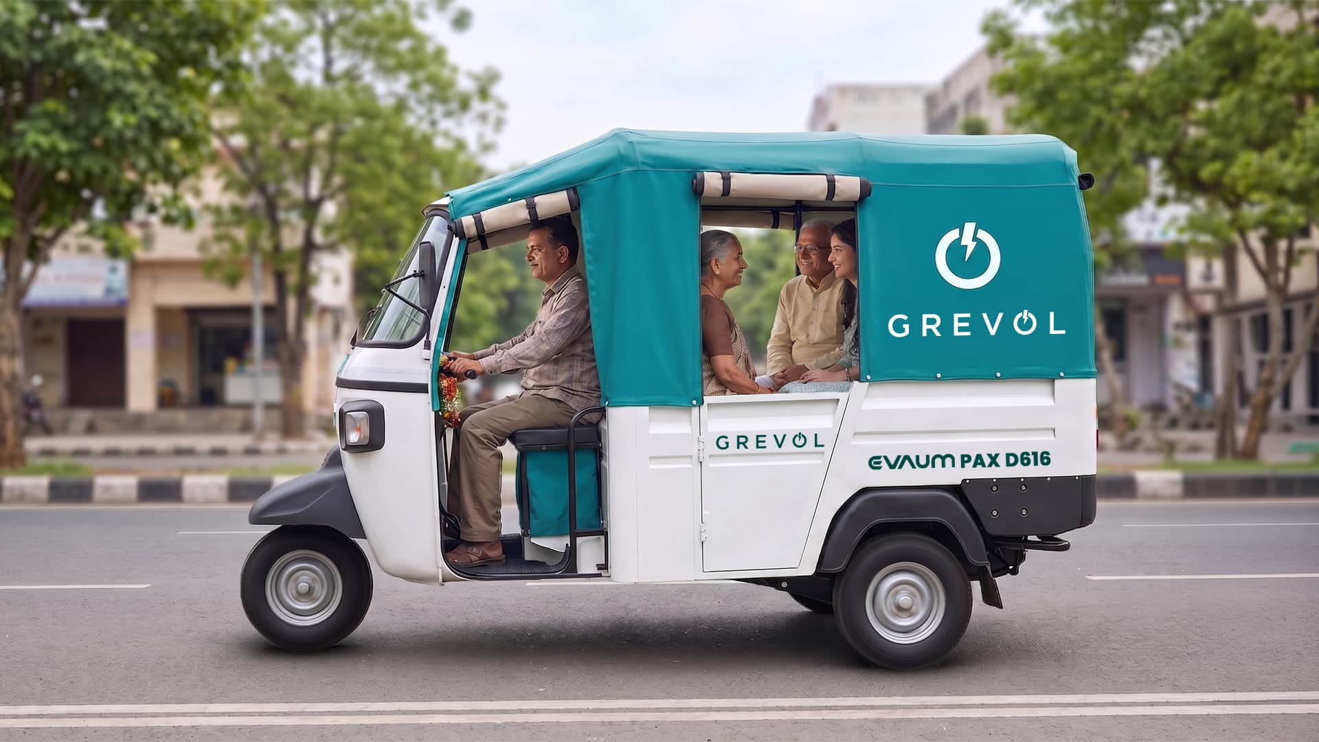 GREVOL EVAUM PAX passenger three-wheeler